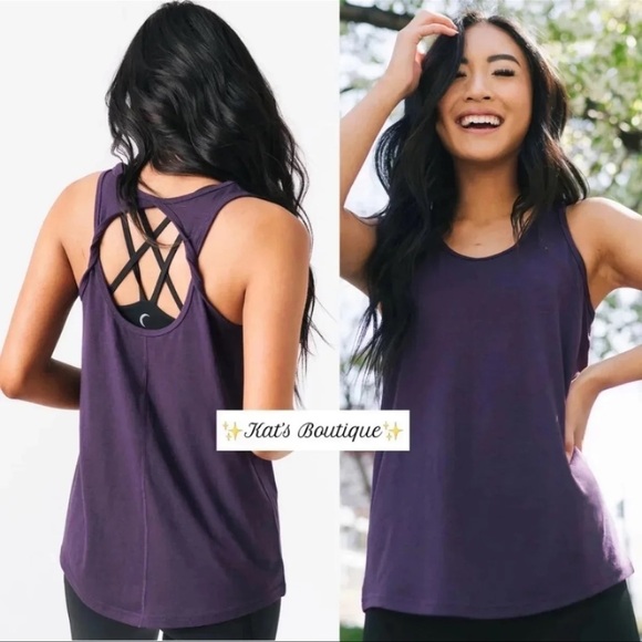 Zyia Blackberry Twist Tank - Picture 1 of 12